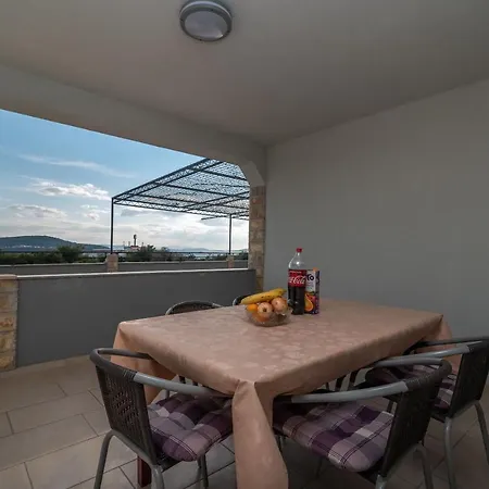 Grga Apartman Trogir